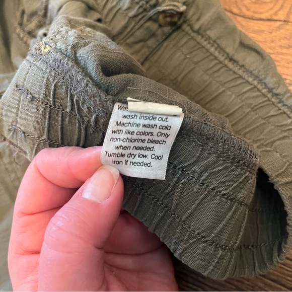 Set of Two Sonoma Casual Shorts in Green and Gray - Picture 5 of 10